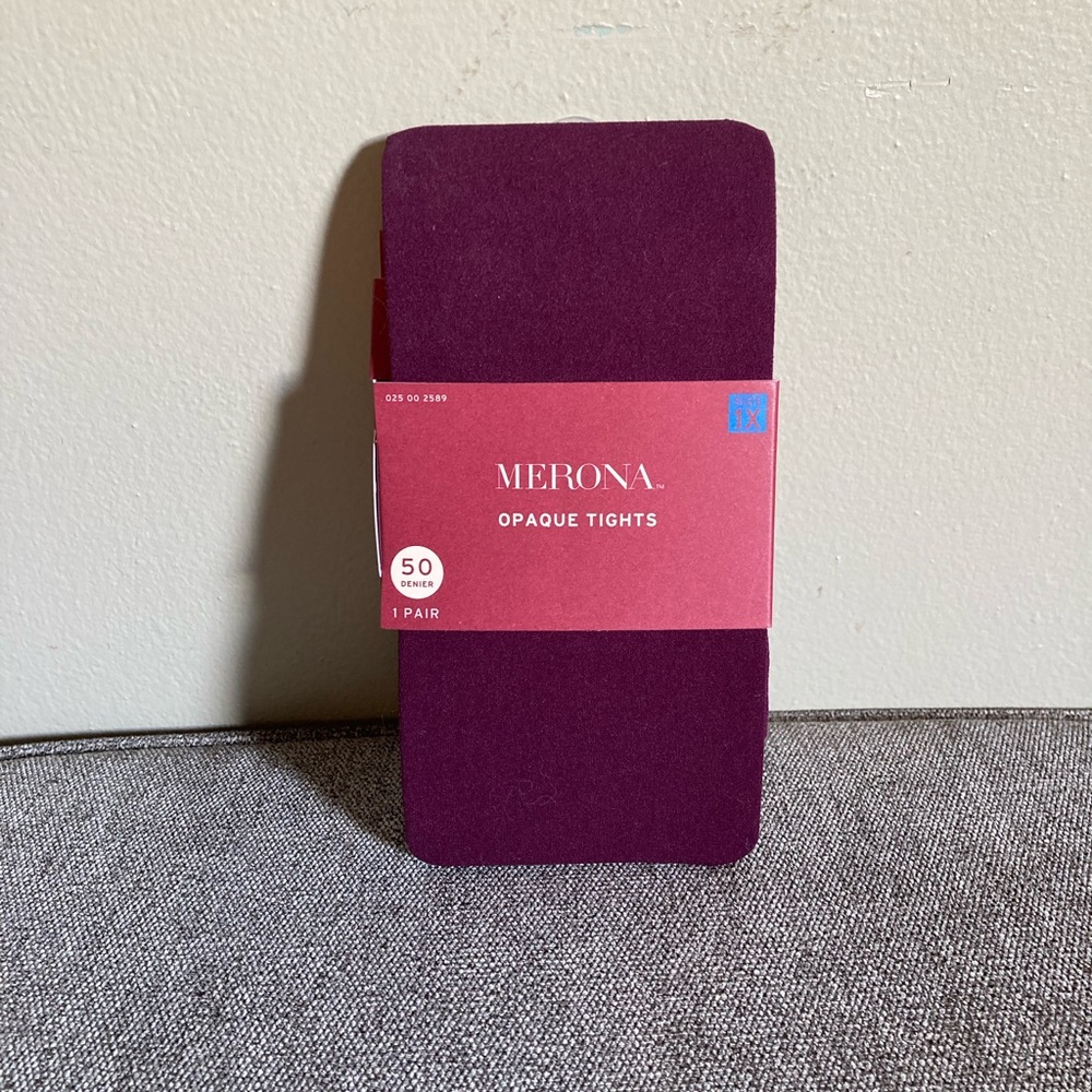 New Merona maroon tights